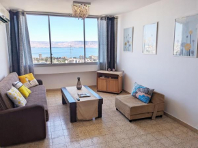 1Bdrm APT With Panoramic View of Sea and Mountains